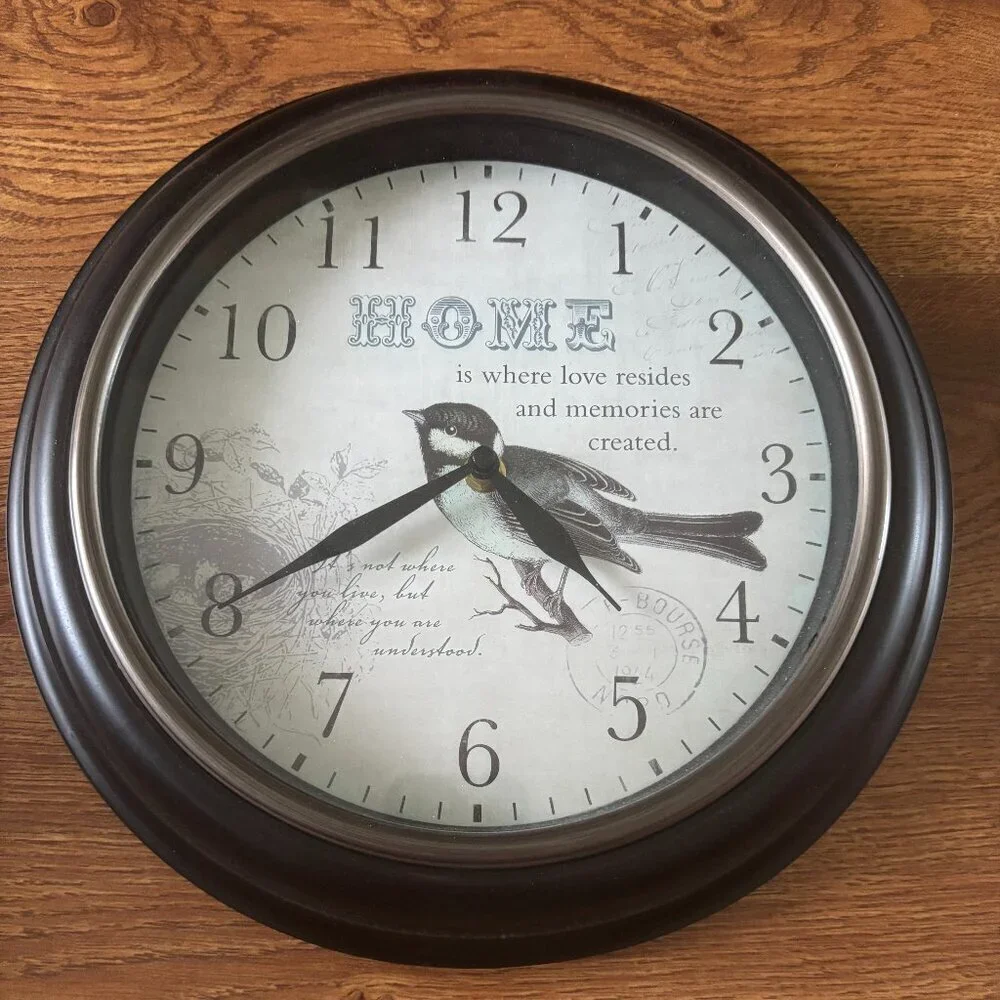 Vintage style bird wall clock
